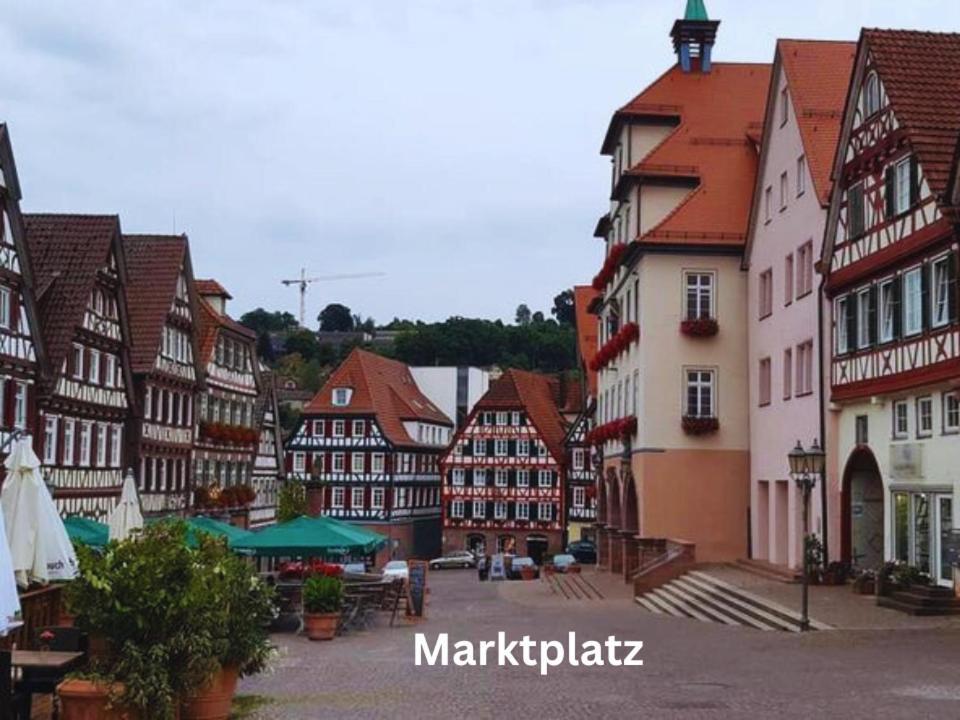 Ferienwohnungen Calwer Hoefle Marktplatz Exterior foto